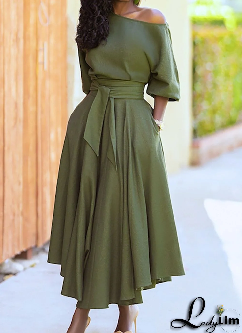 Spring Elegant Green Sloping Shoulder Half Sleeve With Belt Dress