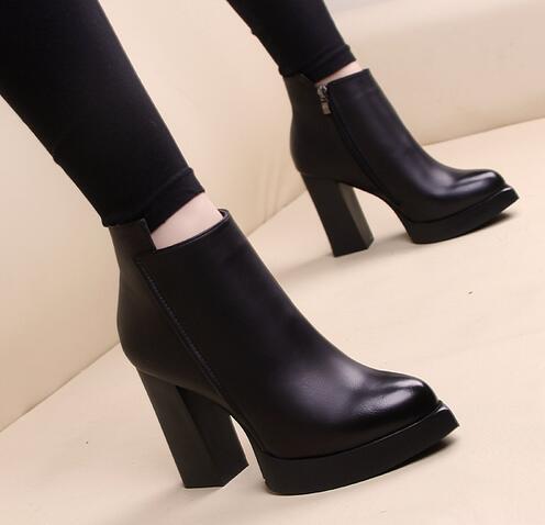 Black Block Heel Pointed Toe  Ankle Booties Vdcoo