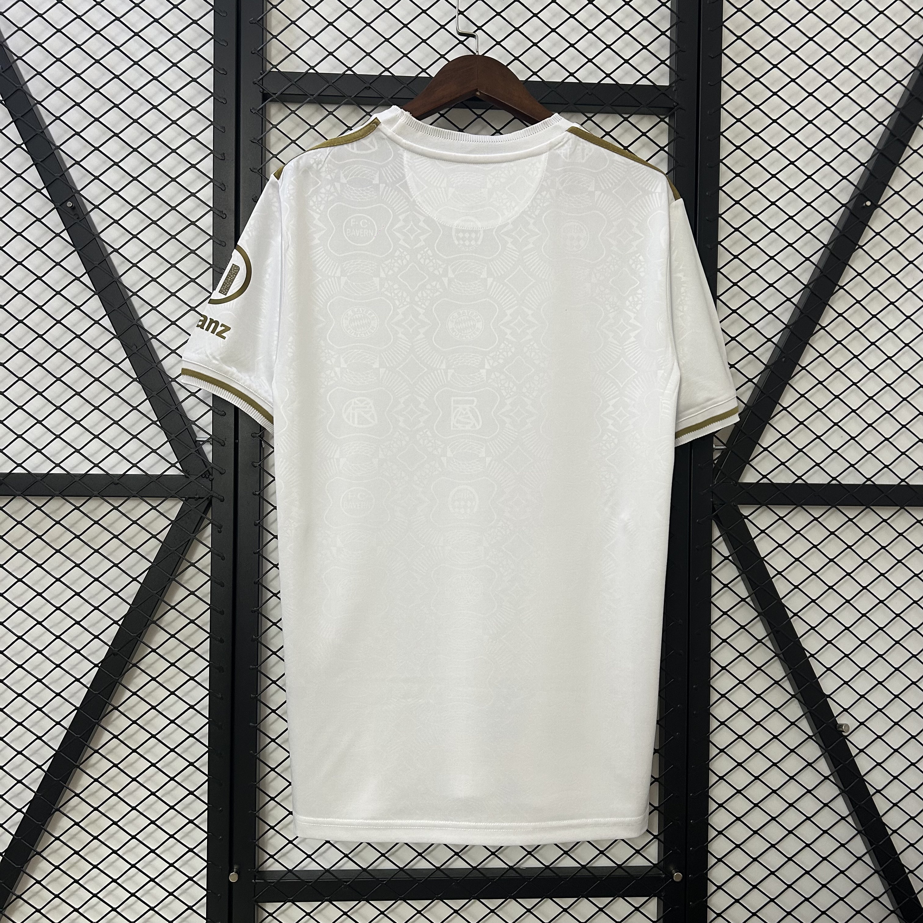 25/26 Bayern Munich 125th Anniversary White Football Shirt Thai Quality