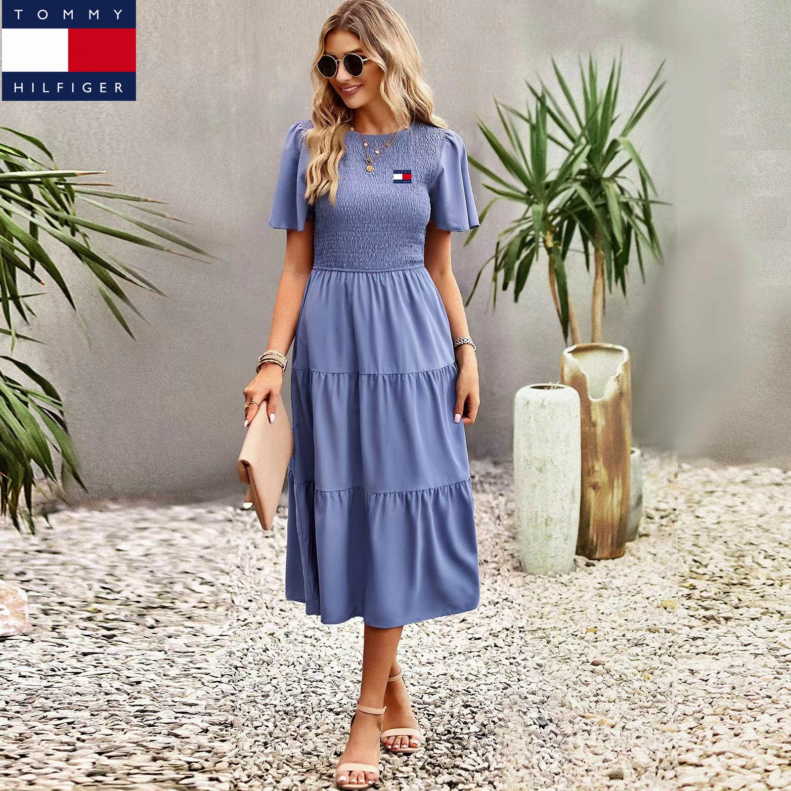 Vestido Tommy Hilfiger primavera/verão com decote redondo e cintura subida