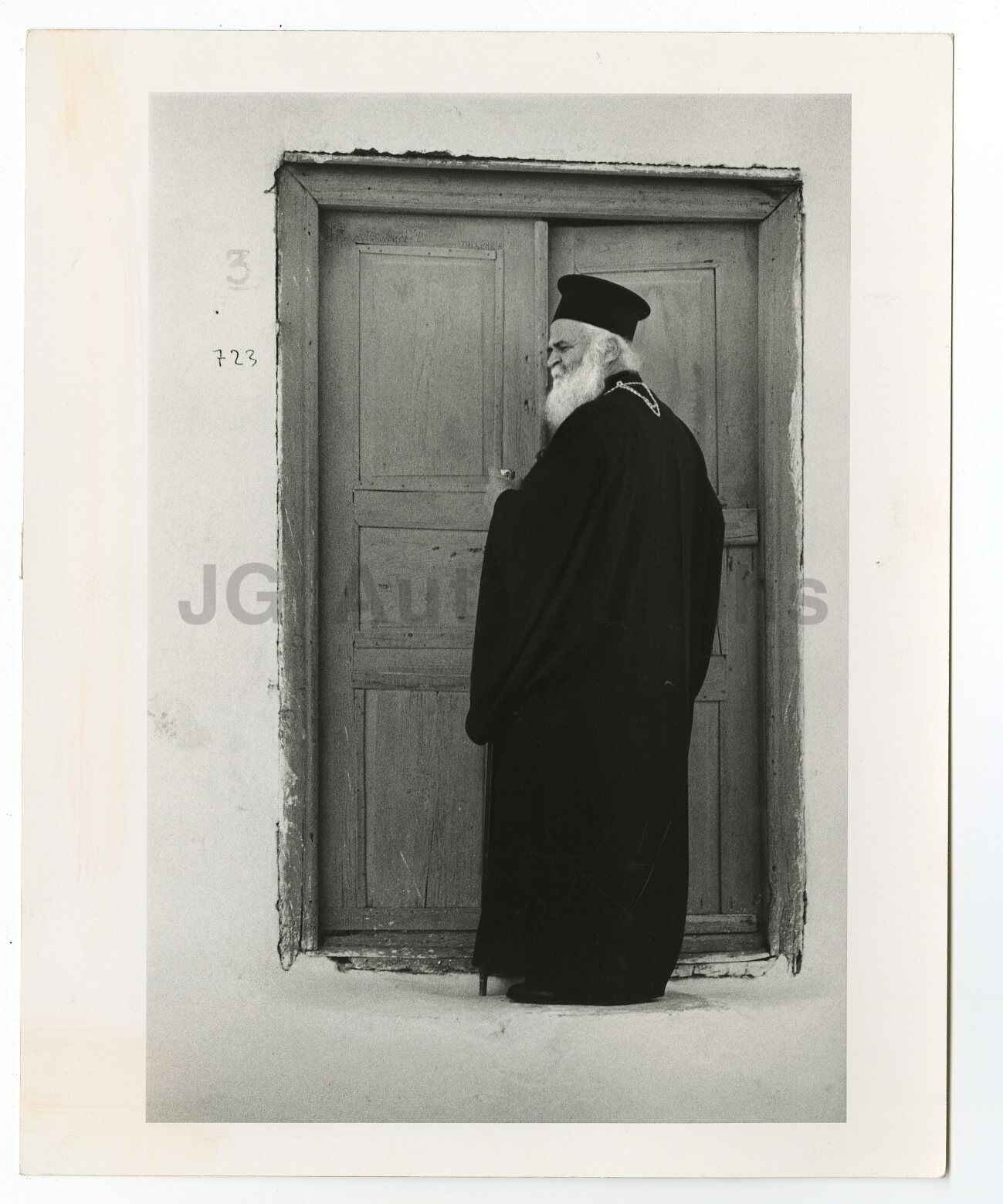 Greek History - Priest - Vintage 8x10 Photo Poster paintinggraph