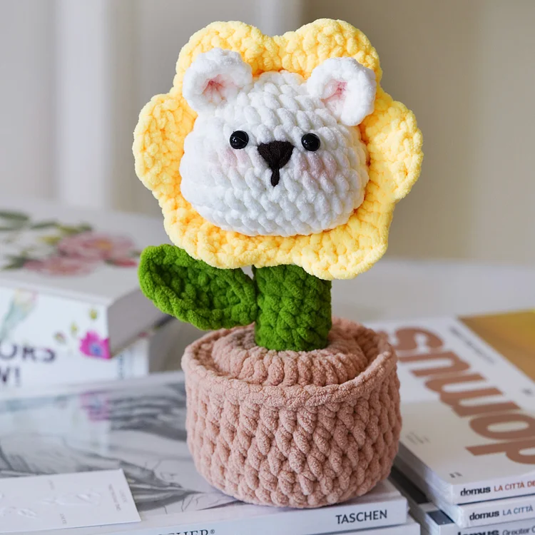 YarnSet - Crochet Kit For Beginners - Sunflower Bear