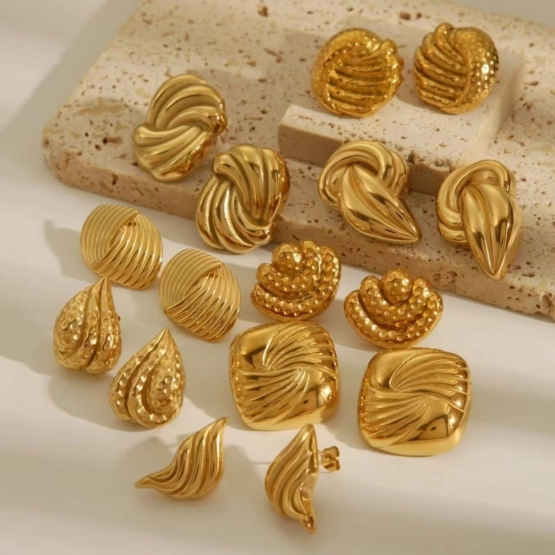 1 Pair Elegant Retro Solid Color Square Water Droplets Flower 304 Stainless Steel 18K Gold Plated Ear Studs