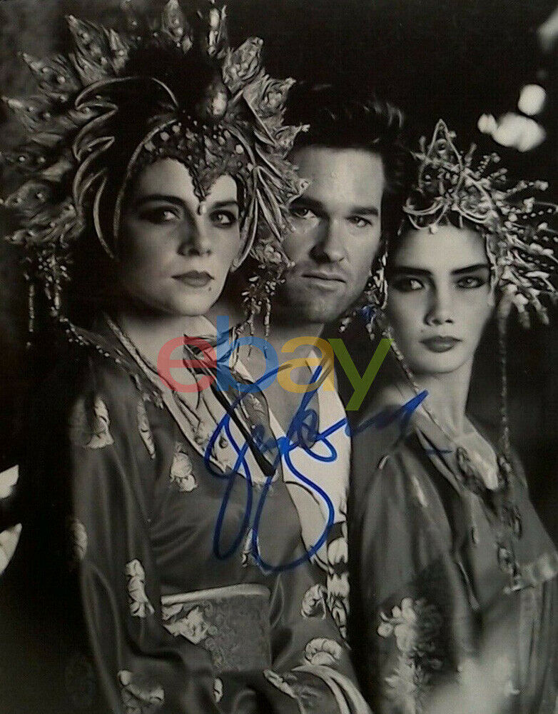 KURT RUSSELL SIGNED AUTOGRAPHED 8x10 Photo Poster painting BIG TROUBLE IN LITTLE CHINA reprint