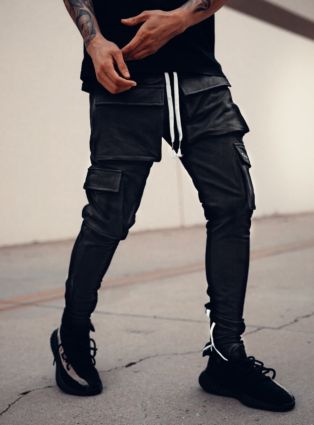 Utility Cargo Pants V1 in Black