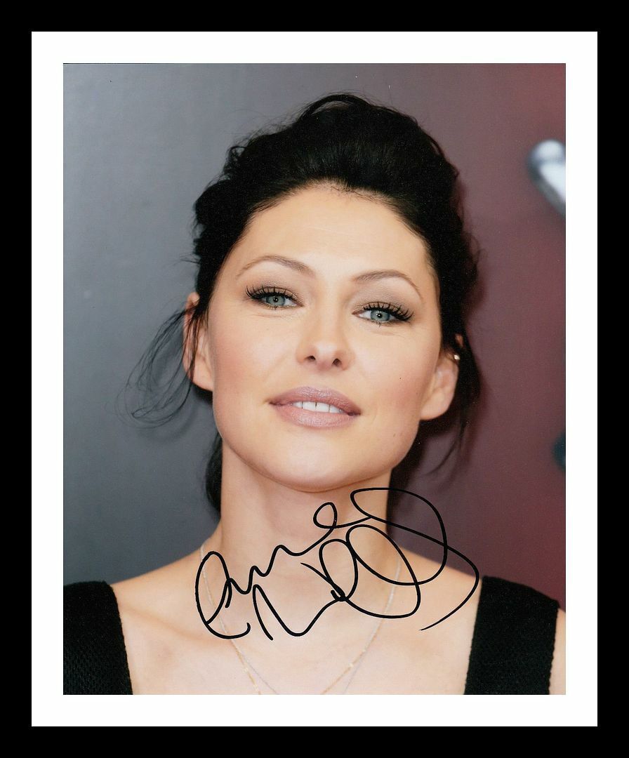 Emma WIllis Autograph Signed & Framed Photo Poster painting 1