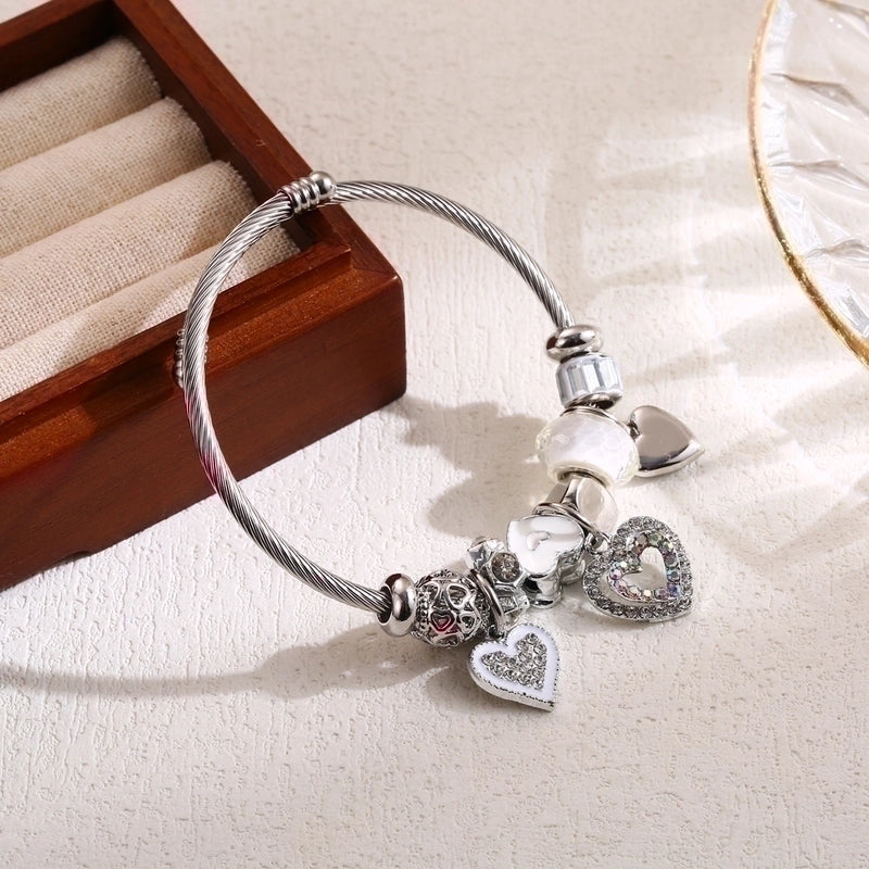 Elegant Heart Shape Bee Key 304 Stainless Steel Alloy Rhinestones Bangle In Bulk