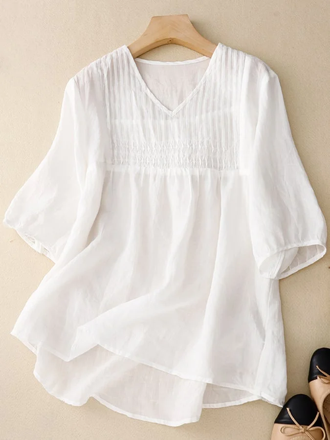 Loose Quarter Sleeved V-Neck Pleated Shirt