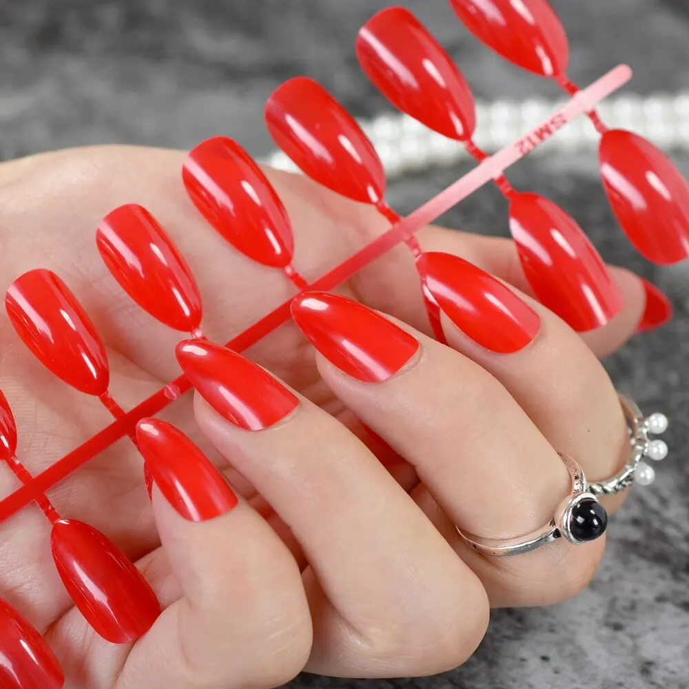 Dusty Cedar Fashion Stiletto False Nails Pointed Sharp Candy Red Fake Nails for daily wear On the Nail Tree 24pcs-Nail Inspo