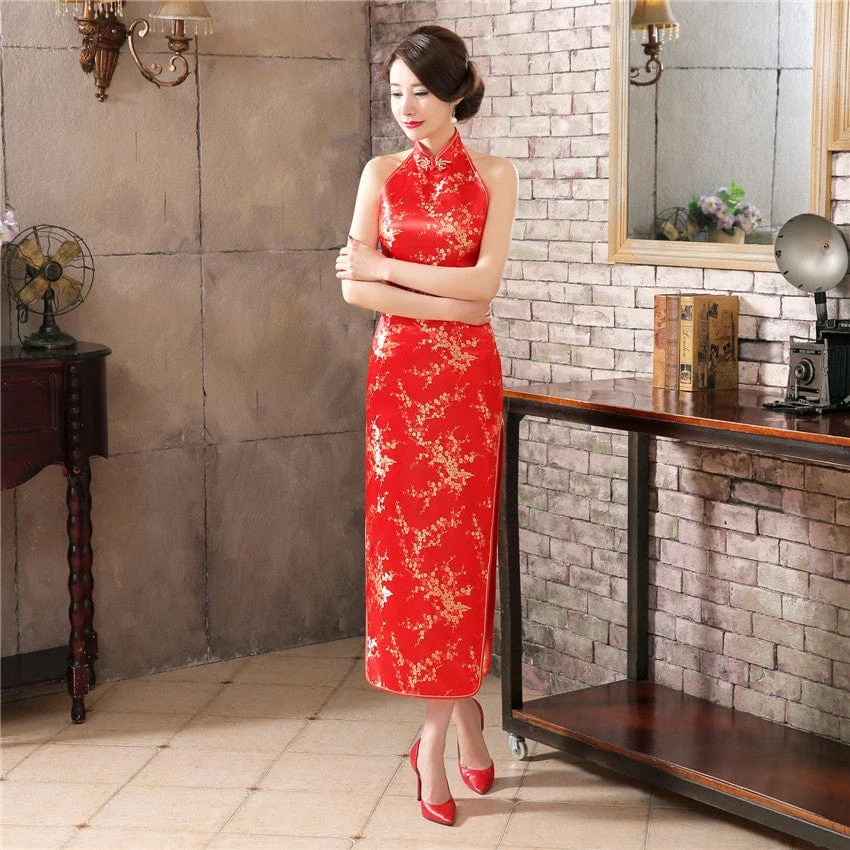 Plum bloosum pattern, halter long Qipao