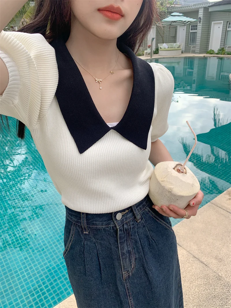 Uveng Uveng Retro Bubble Sleeve Knitted T-Shirt Women Design Small Short Top Summer New Ice T-Shirt Tide