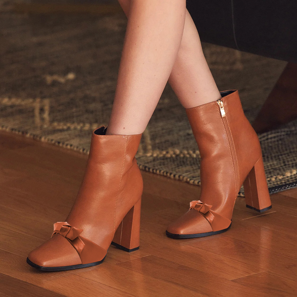 brown leather heel boots