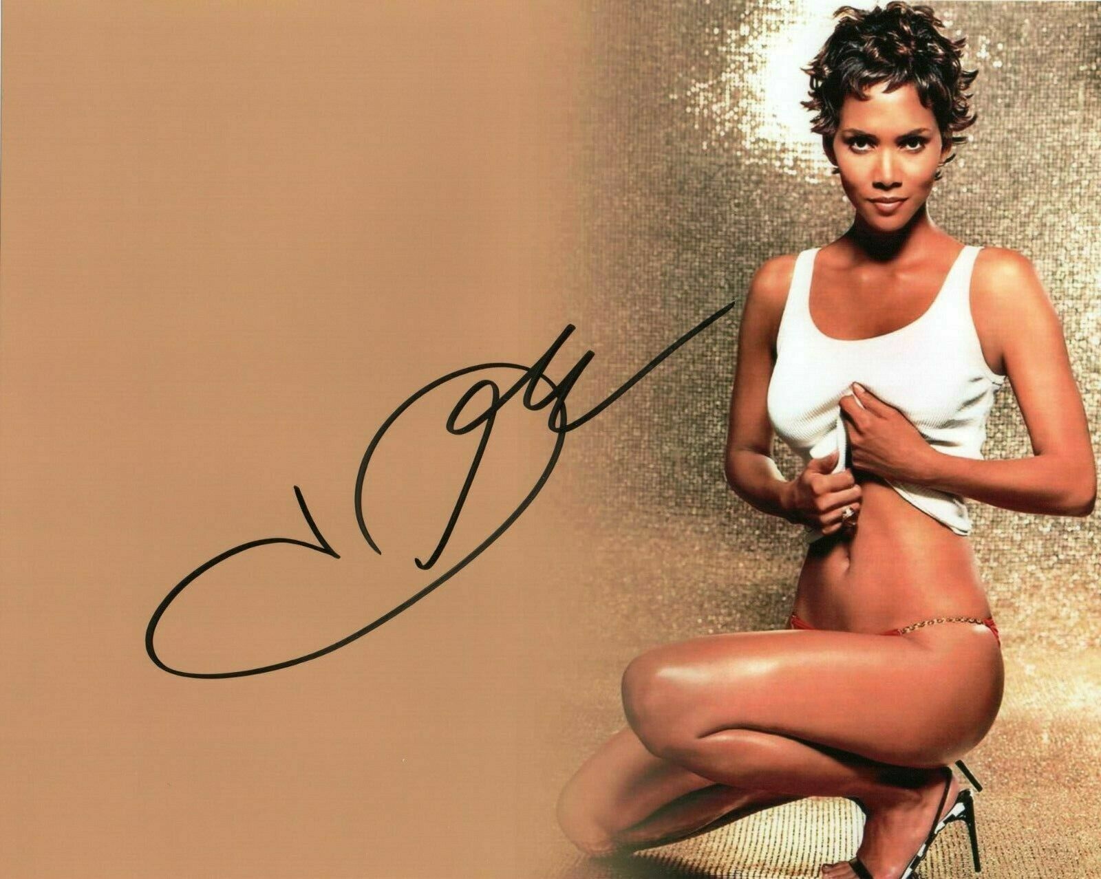 Halle Berry Autographed Signed 8 x 10 Photo Poster painting REPRINT