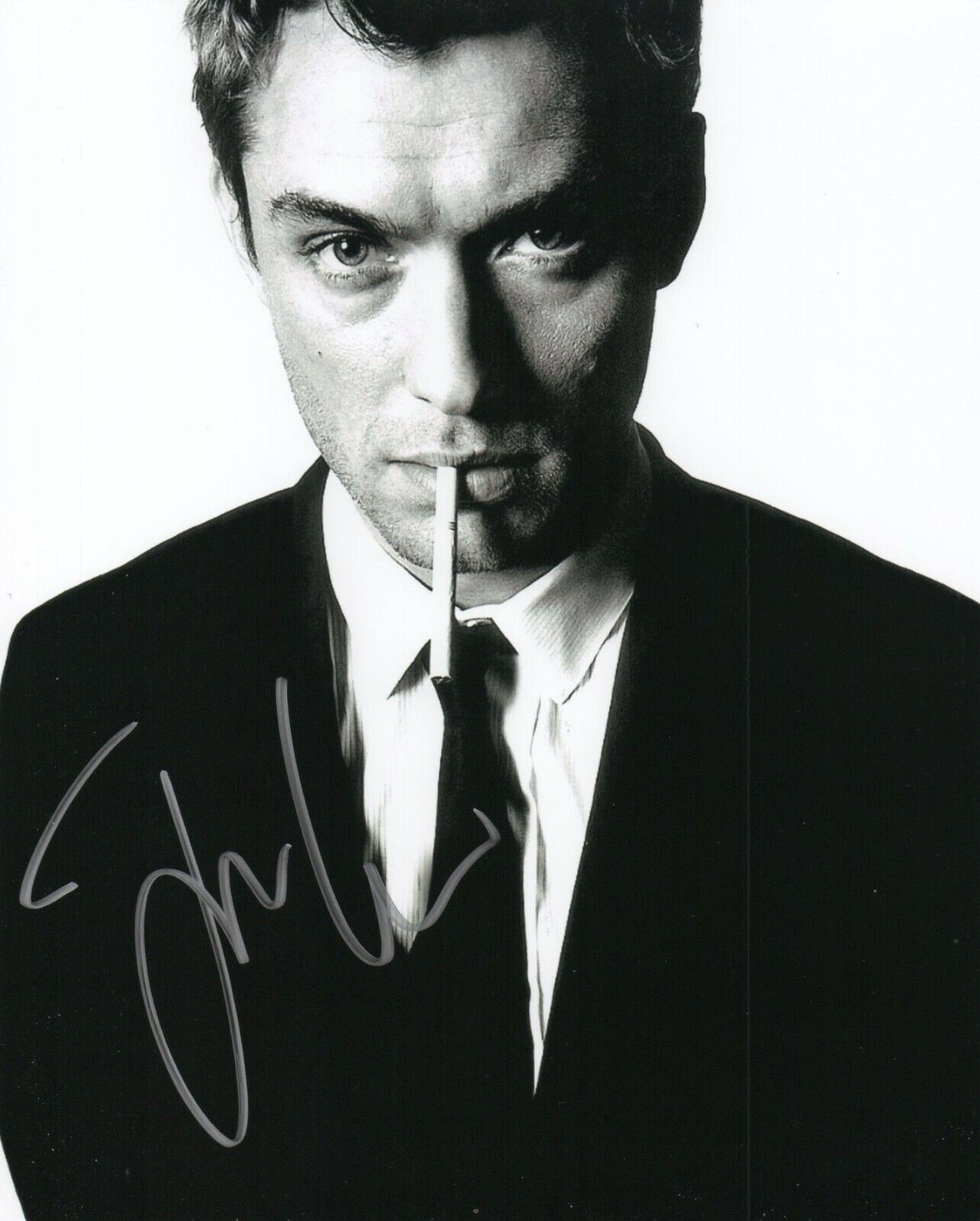 Autographed Jude Law signed 8 x 10 Photo Poster painting Very Nice