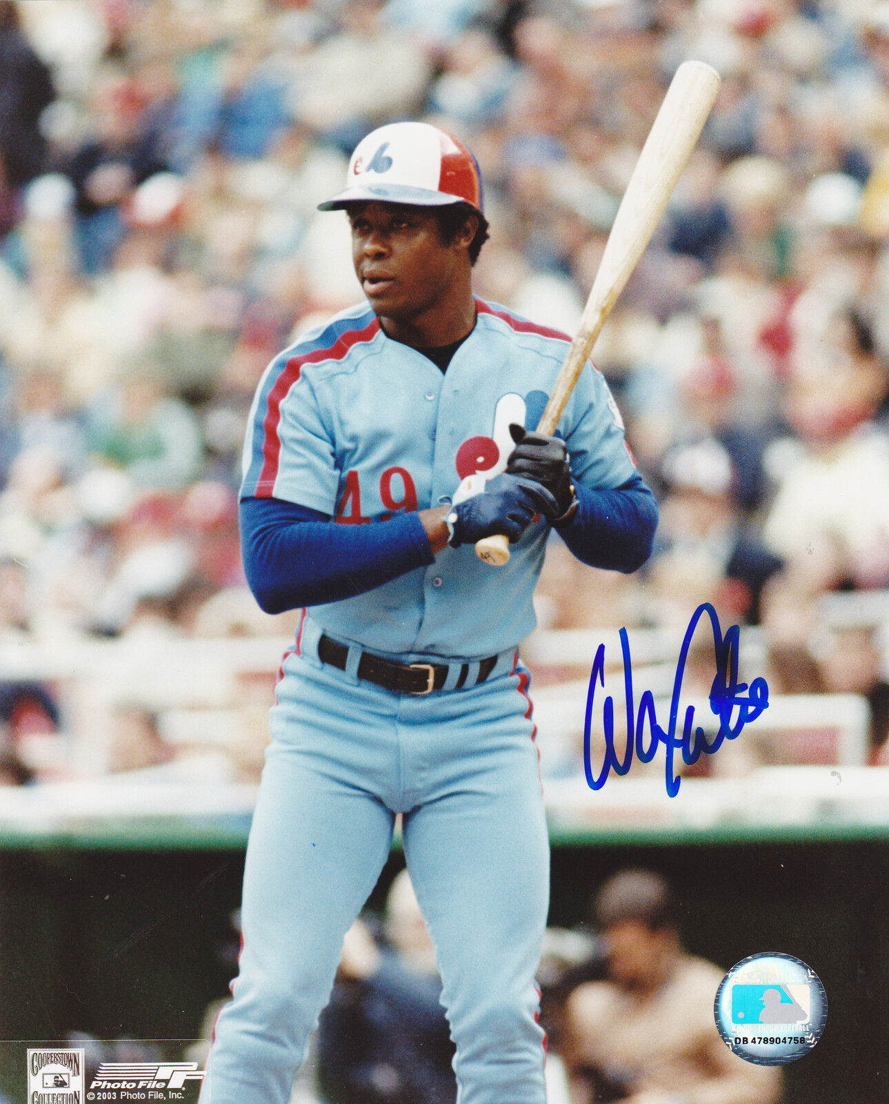 WARREN CROMARTIE MONTREAL EXPOS ACTION SIGNED 8x10