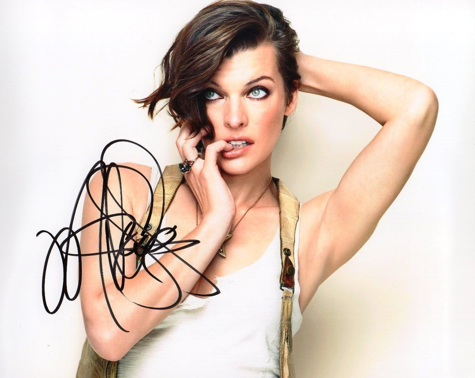 MILLA JOVOVICH AUTOGRAPHED SIGNED A4 PP POSTER Photo Poster painting PRINT 11