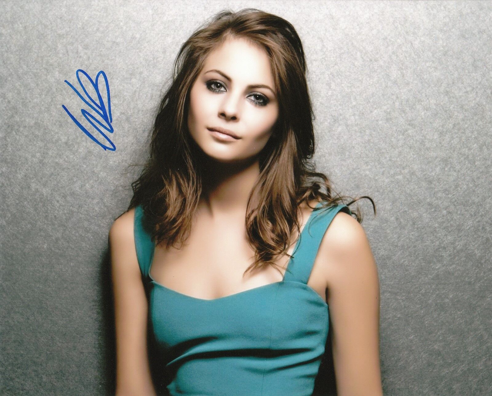 Willa Holland Autographed 8x10 Photo Poster painting with CoA