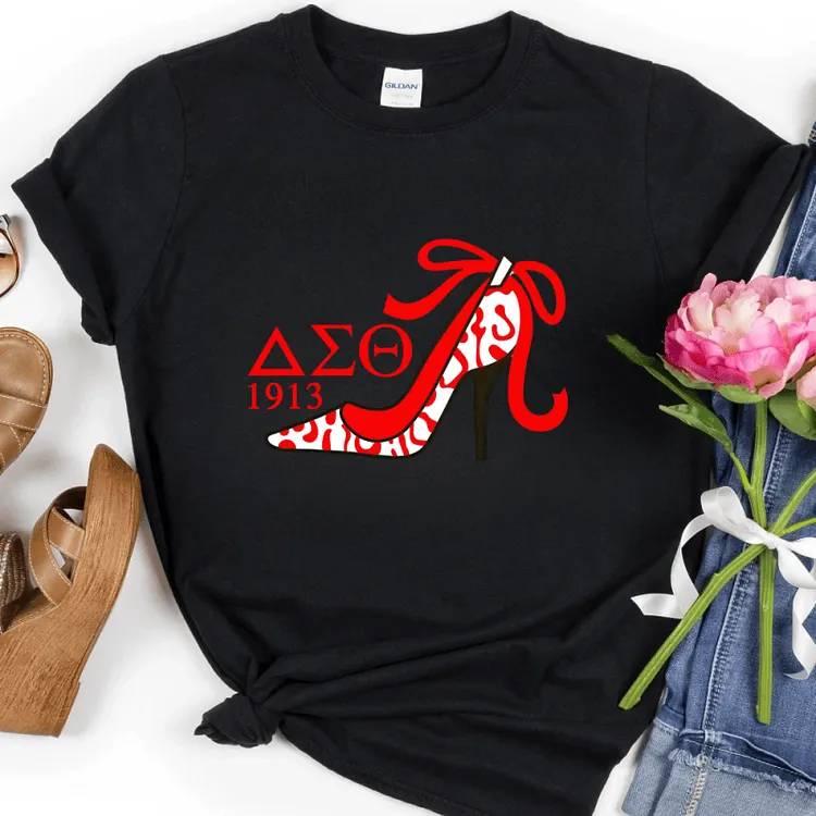 Women&rsquo;s Graphic Print T-Shirt, Sweatshirt & Hoodie