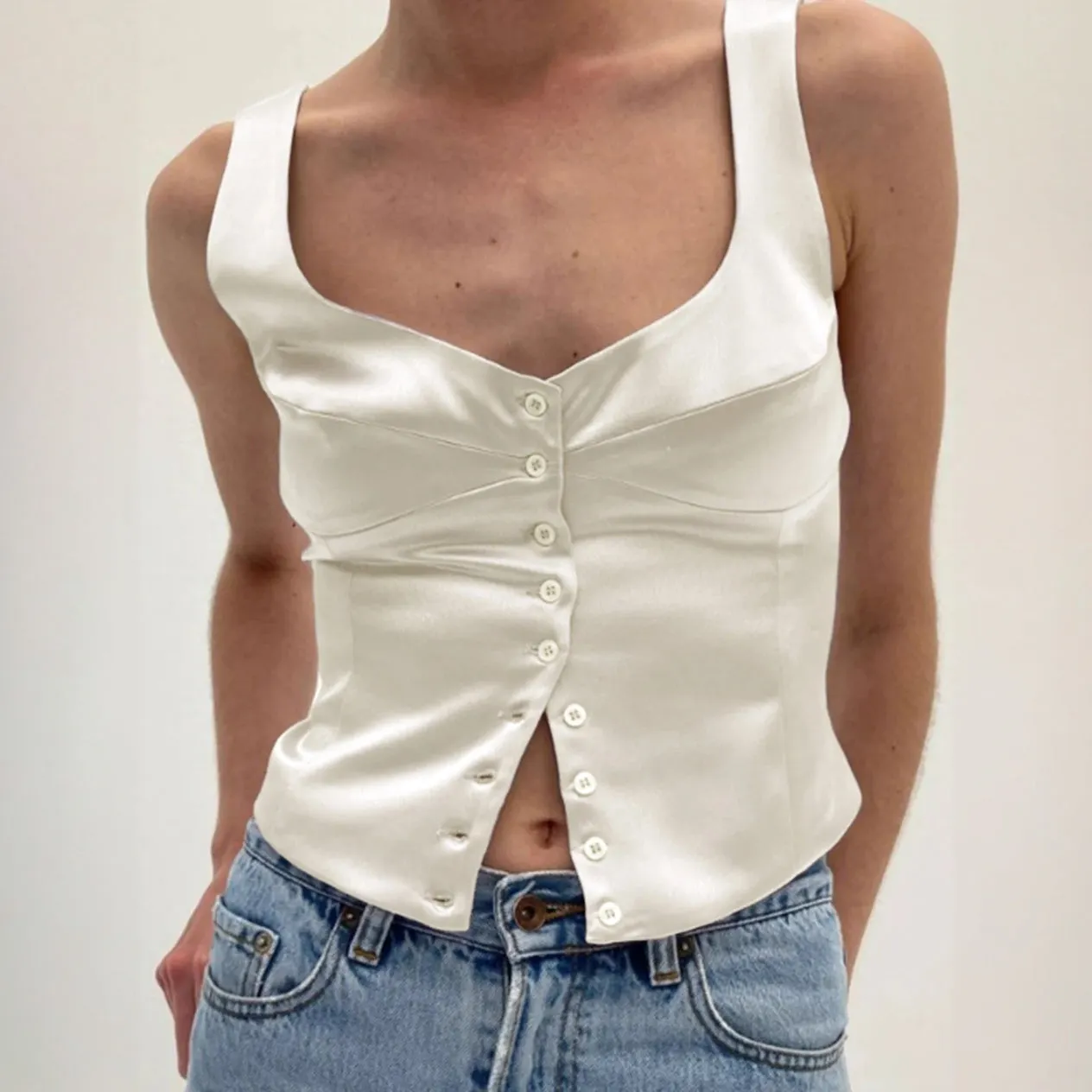 Product alternate view 4
