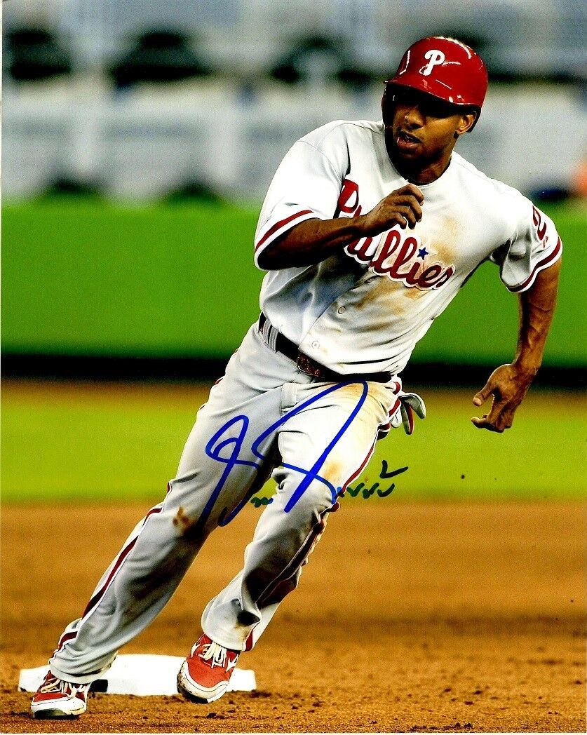 Autographed 8x10 BEN REVERE Philadelphia Phillies Photo Poster painting - COA