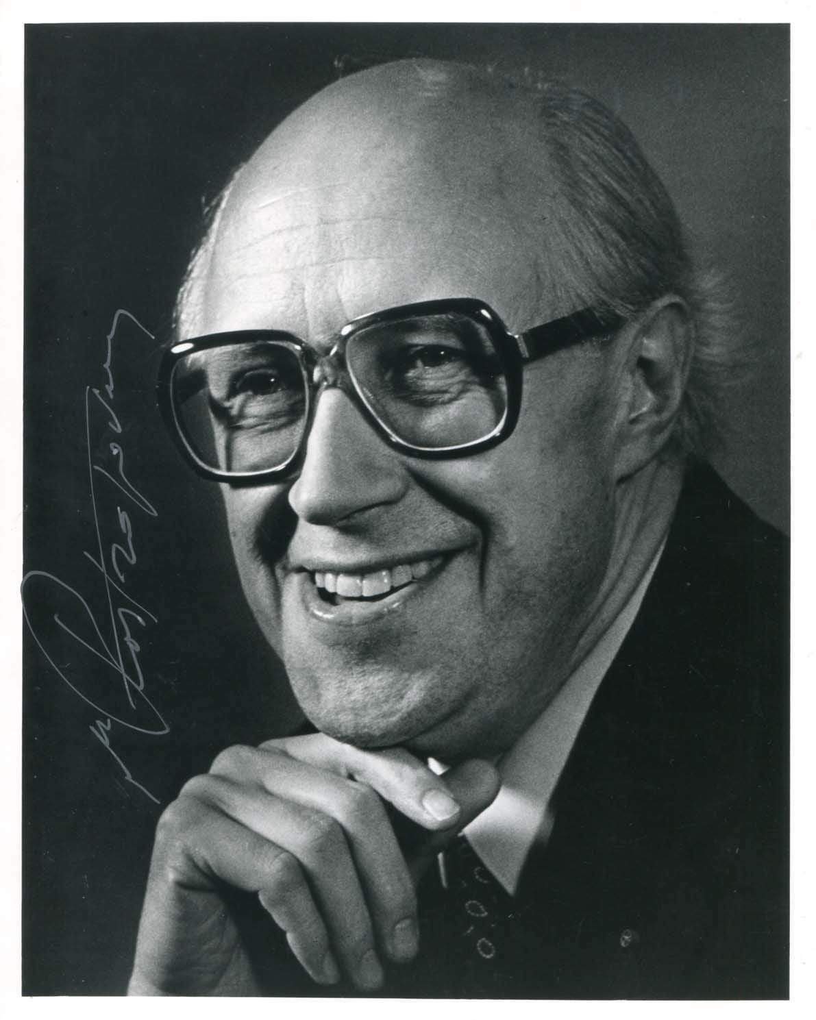 TOP CONDUCTOR Mstislav Rostropovich autograph, signed Photo Poster painting