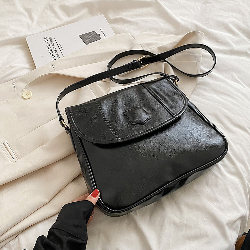 2024 New Niche Fashion Retro Large-capacity Briefcase