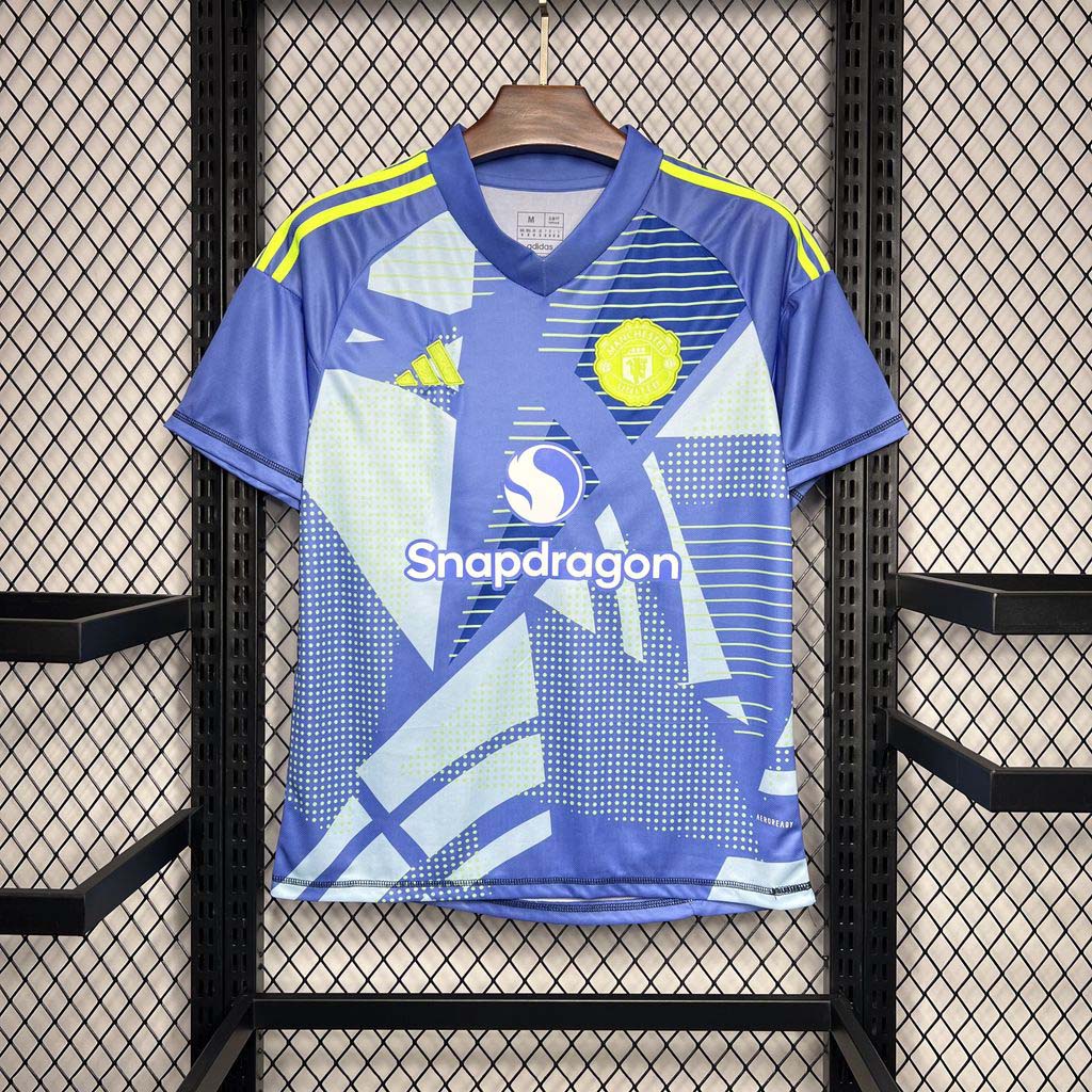 2024-2025 Manchester United Goalkeeper Home Football Shirt 1:1 Thai Quality
