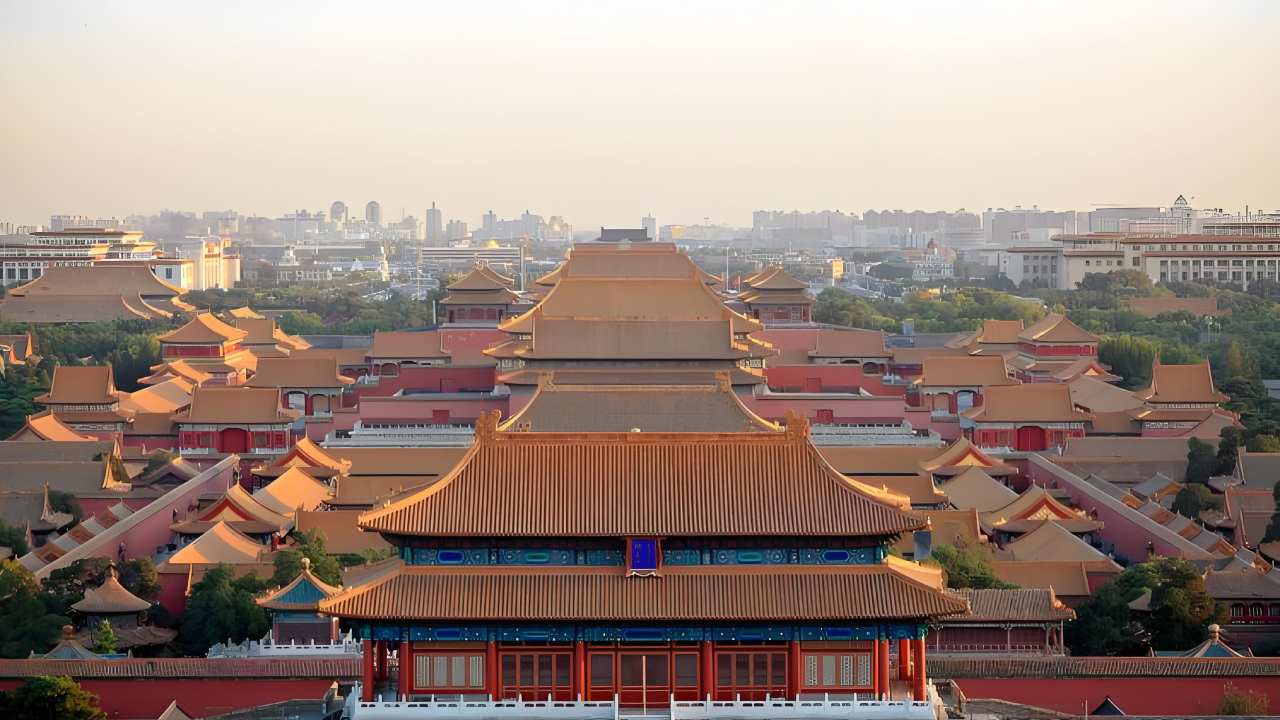 Top 10 Must-Visit Sites in China for Foreign Travelers