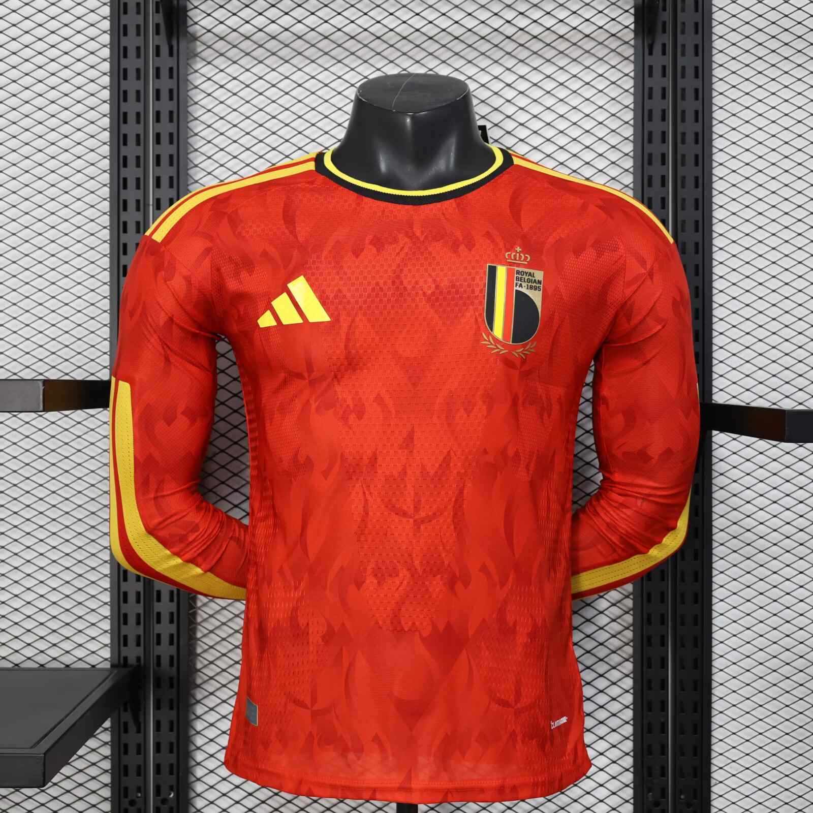 2026 Player Version Long Sleeve Belgium National Team Home Football Shirt 1:1 Thai Quality（The player version jersey is a bit tight, please pay attention to the size selection）