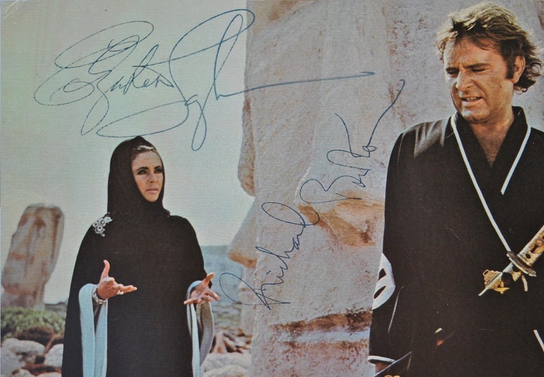 ELIZABETH TAYLOR & Richard Burton BOOM! 8x10 wcoa