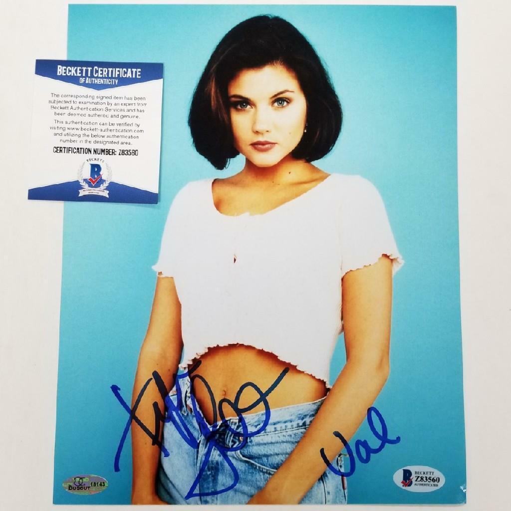 Tiffani Thiessen signed Val