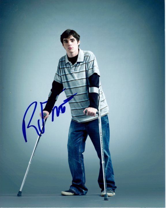 RJ MITTE signed autographed BREAKING BAD WALTER WHITE JR. Photo Poster painting