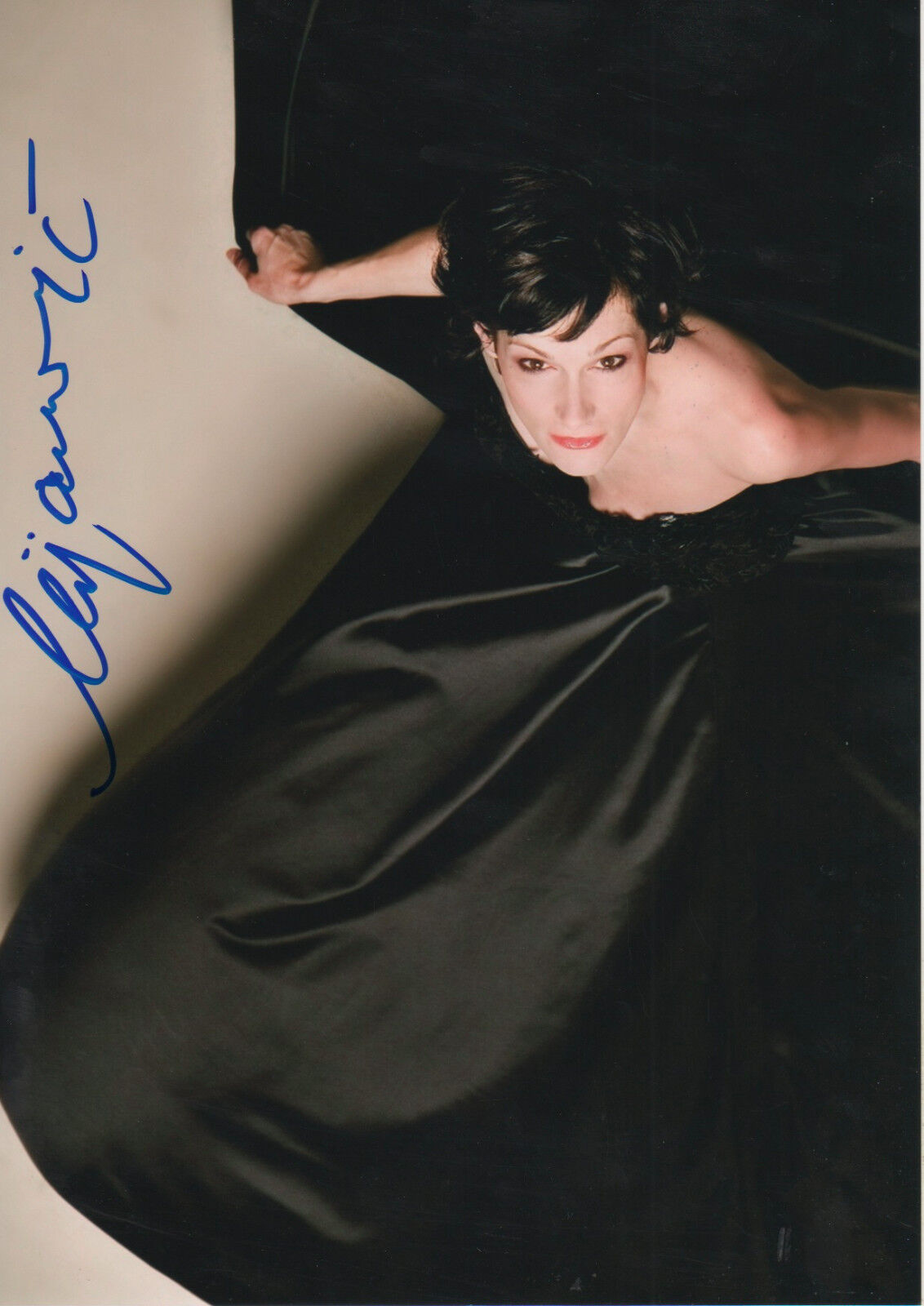 Marijana Mijanovic Opera signed 8x12 inch Photo Poster painting autograph