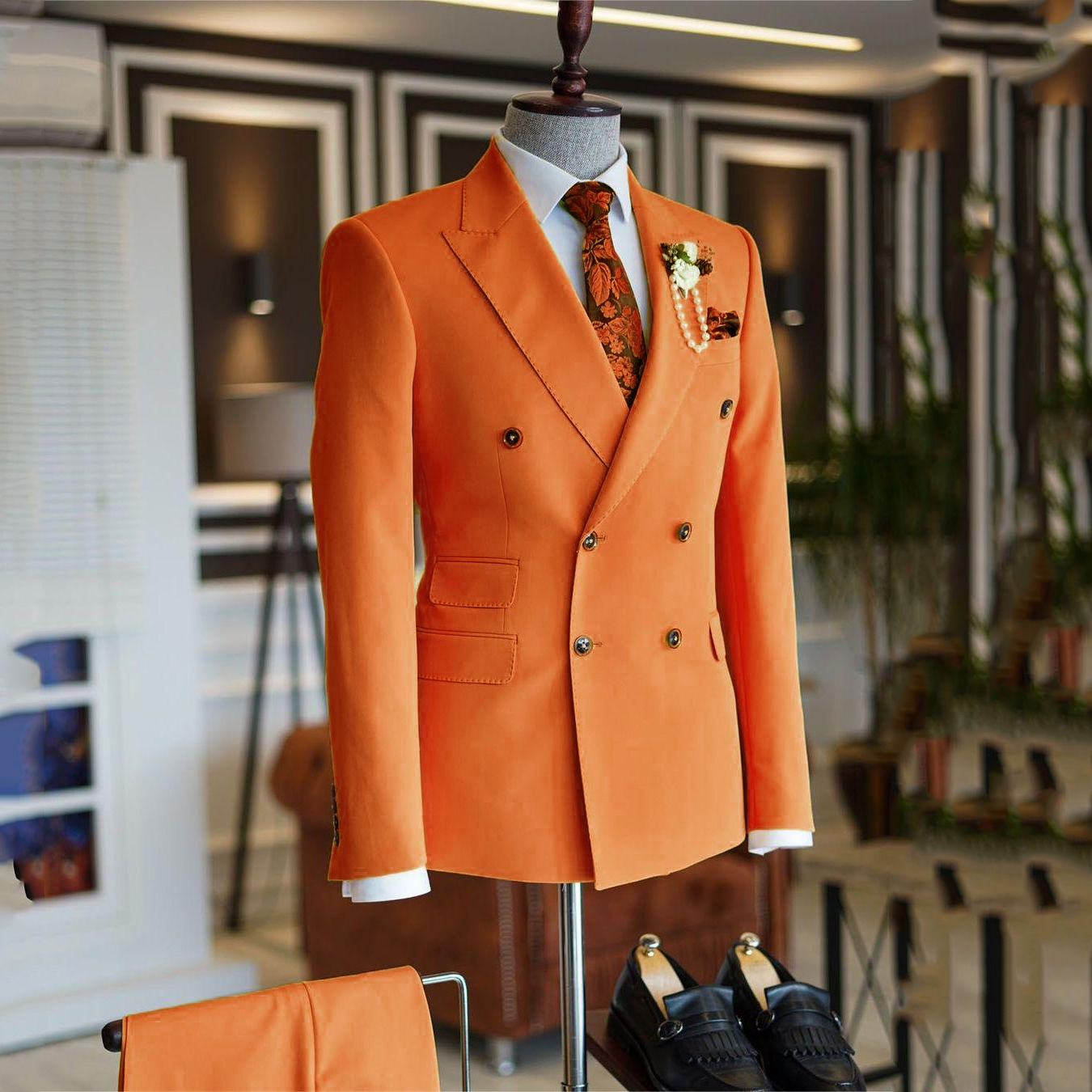 Men's Business Double Breasted Peak Lapel Plain Blazer
