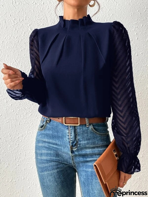 Fashionable and Minimalist winter Top
