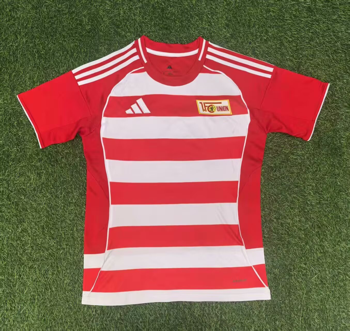 2025/2026 Union Berlin Home Football Jersey