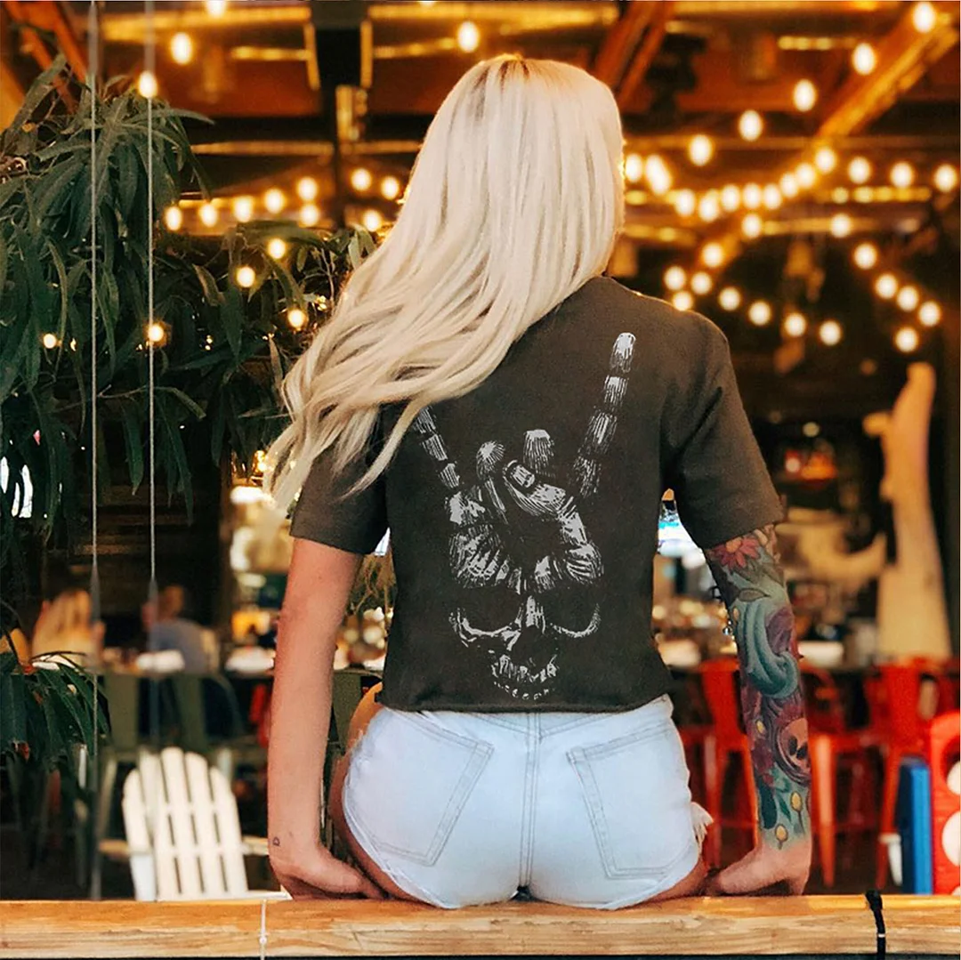 Dark Skull Gesture Casual Casual Black Print T-shirt