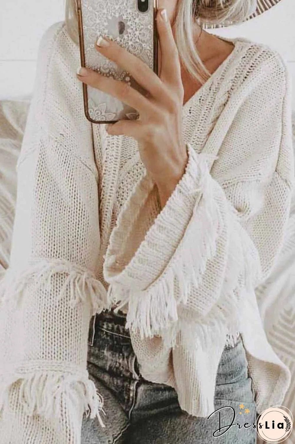 Solid Color Knitted Tassel Sweater