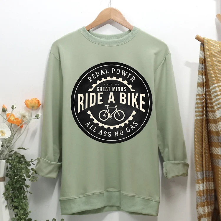 Great minds ride a bike Classic Women Casual Sweatshirt-Annaletters