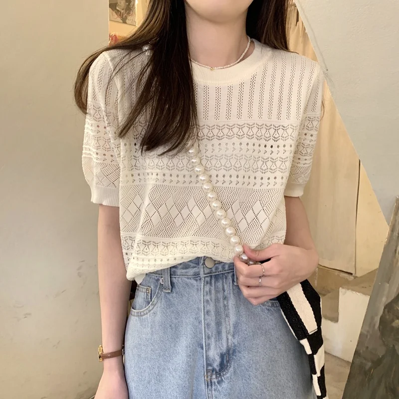 Uveng Uveng Version Of Chic Summer Sweet Round Collar Hooded T-Shirt Design Hollow Flowers Thin Knitted Shirt Woman