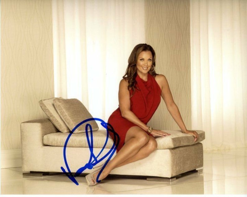 Vanessa williams signed autographed Photo Poster painting