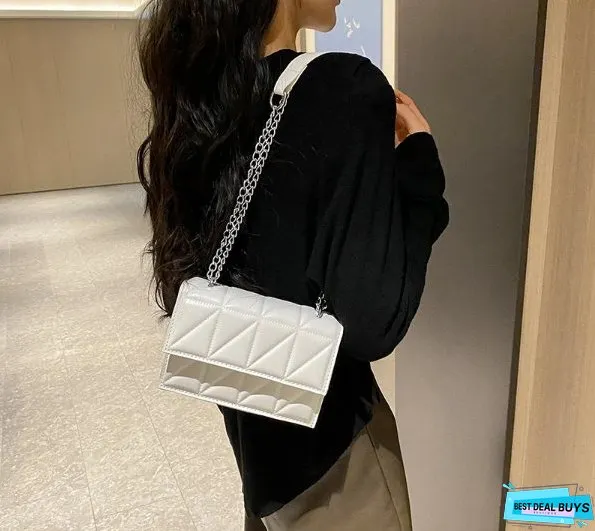 Daphne Chain Bag