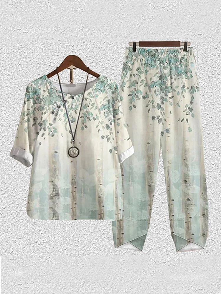 Women's Graphic Printed Half Sleeve Scoop Neck Two-Pieced Sets