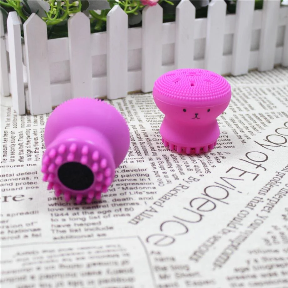 Cute Octopus Shape Soft Silicone Cleaning Brush Deep Pore Cleaning Exfoliator Washing Brush Skin Care tool Non - toxic portable
