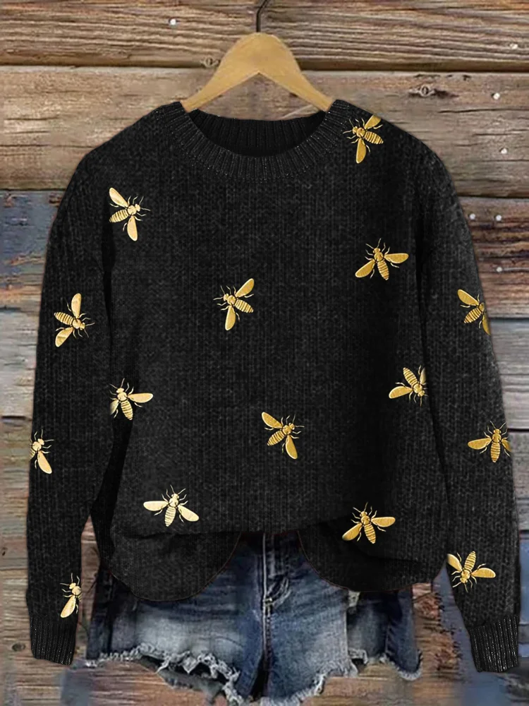 VChics Golden Bees Pattern Cozy Knit Sweater