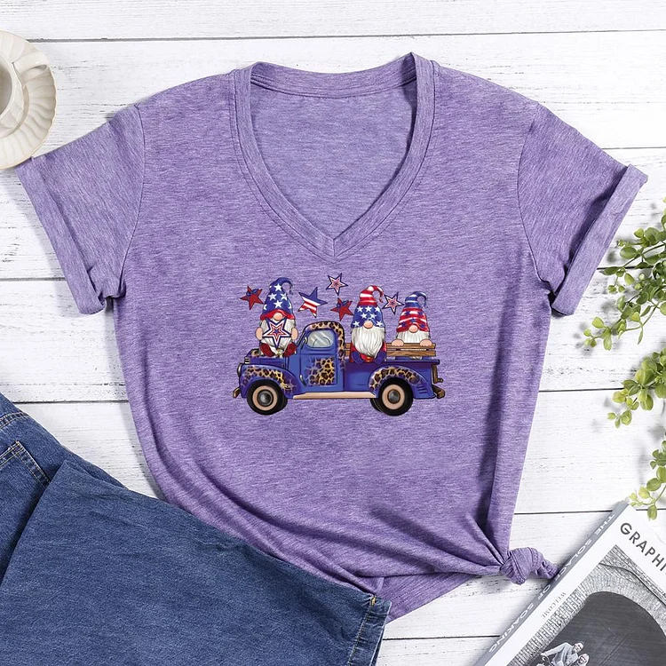 USA Independence Day Car Dwarf V-neck T Shirt-Annaletters