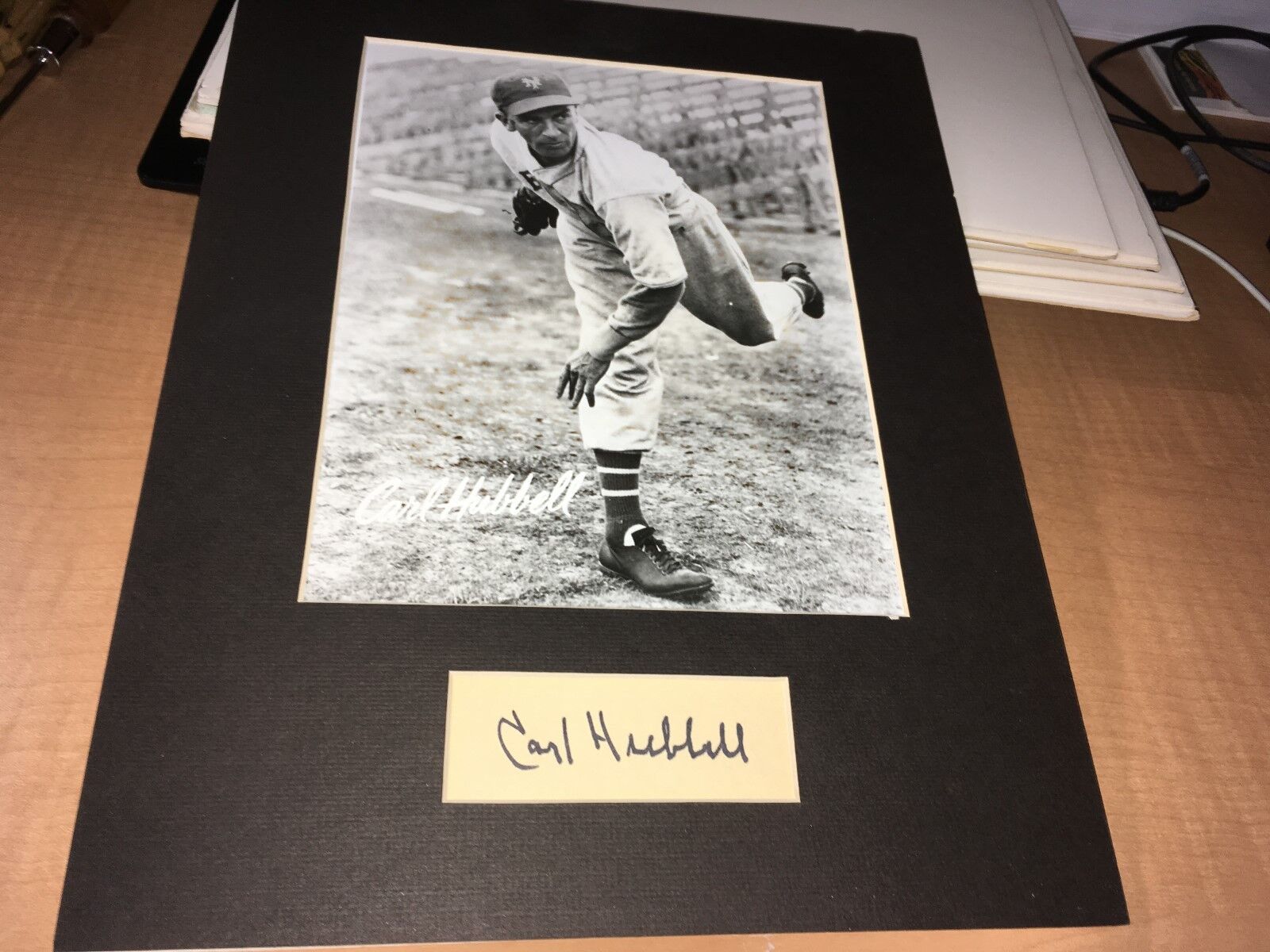 Carl Hubbell New York Giants Signed Cut Matted With Photo Poster painting W/Our COA