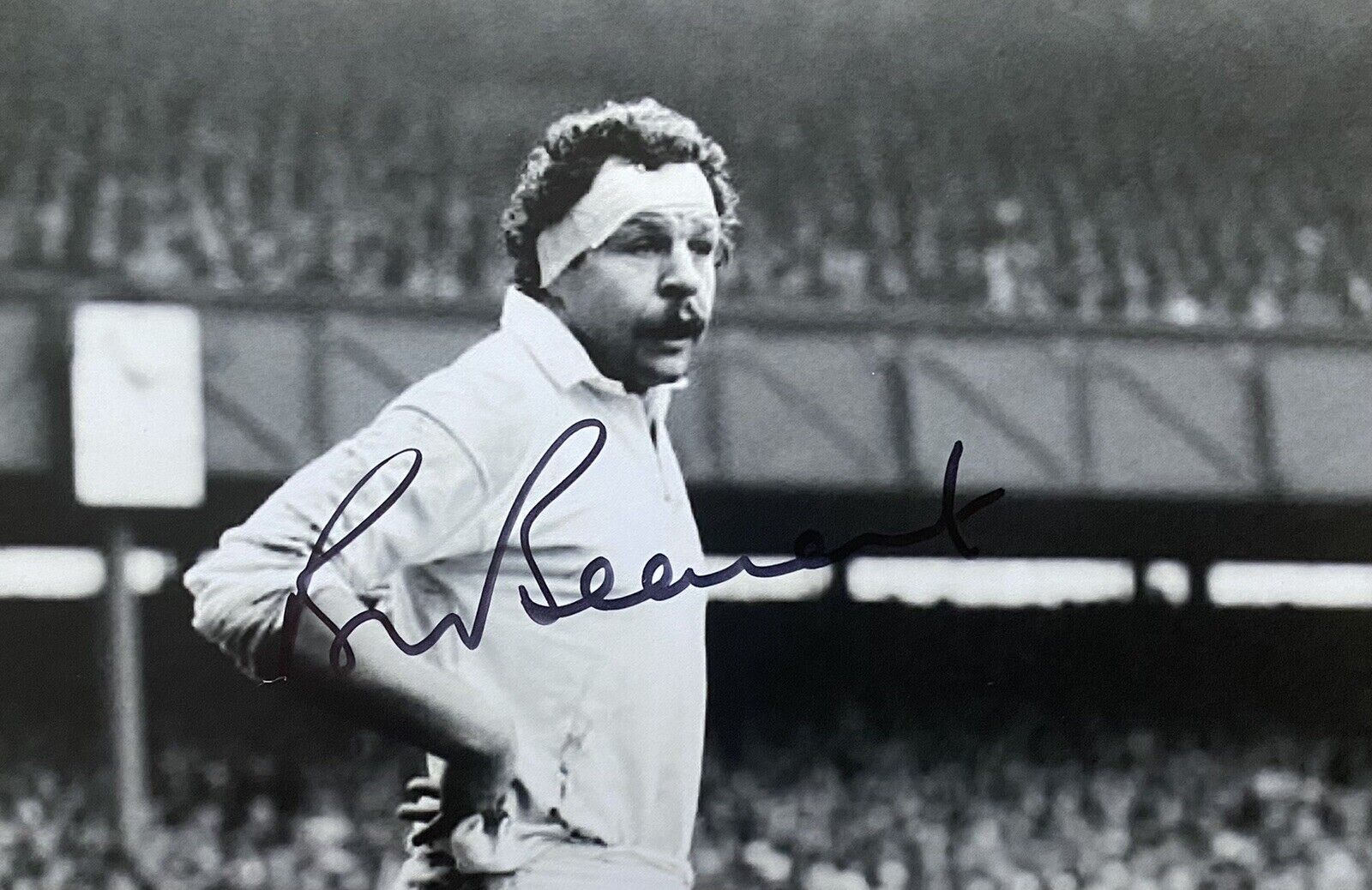 Bill Beaumont Genuine Hand Signed England Rugby 6X4 Photo Poster painting 5