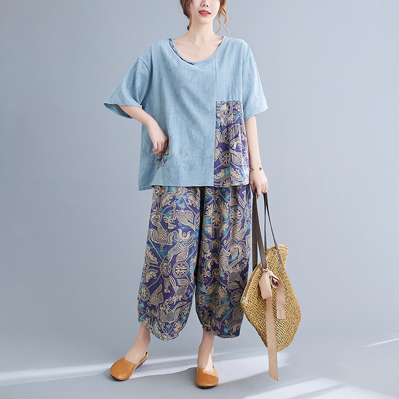 Vintage Patch Short Sleeve T-Shirt And Cropped Pants Suit