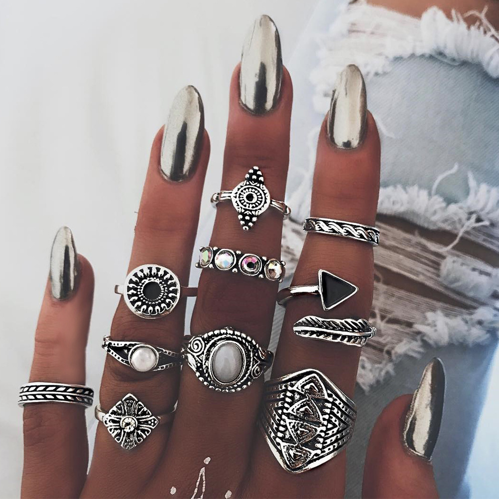 9pcs/Set New Snake shape Knuckle Rings Set For Women vintage coin Geometric Finger Rings Lady Wedding Jewelry